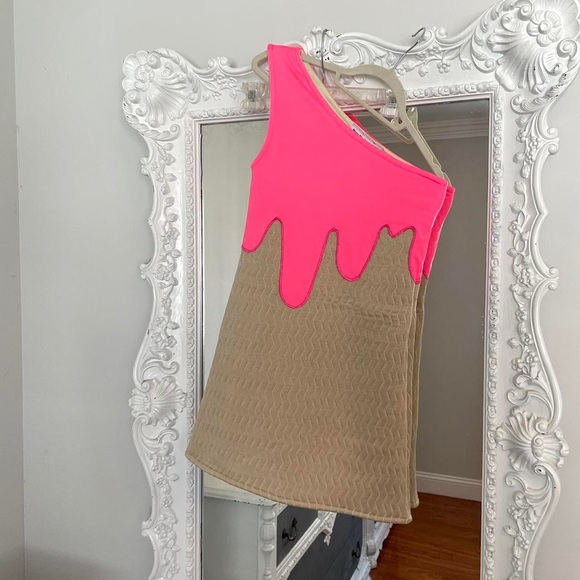 New York Couture Limited Edition Slant Bodycon DRIPPING Ice Cream CONE Party Dre - Picture 3 of 4
